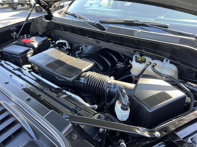 Photo of 2023 Black Chevrolet Silverado 1500