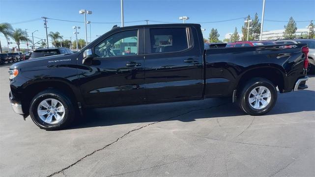 Photo of 2023 Black Chevrolet Silverado 1500