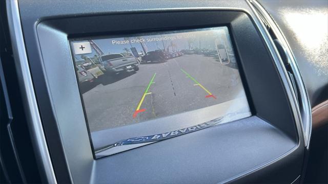 Photo of 2018 Ingot Silver Ford Edge