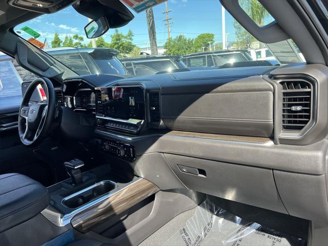 Photo of 2024 Black Chevrolet Silverado 1500