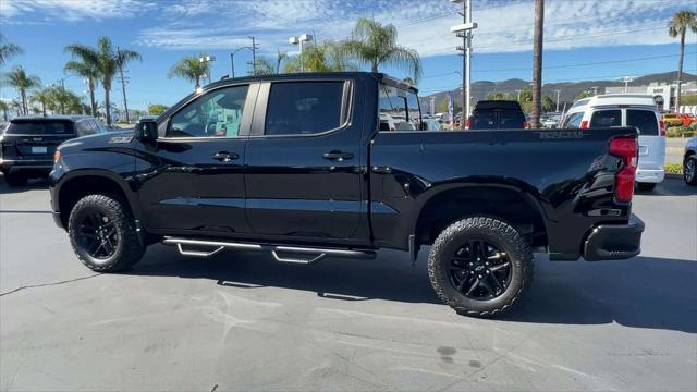 Photo of 2024 Black Chevrolet Silverado 1500