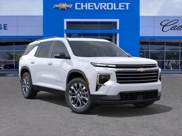 Photo of 2025 Summit White Chevrolet Traverse