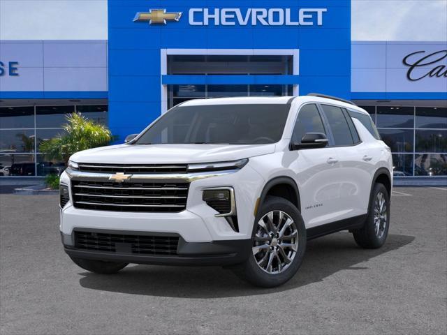 Photo of 2025 Summit White Chevrolet Traverse