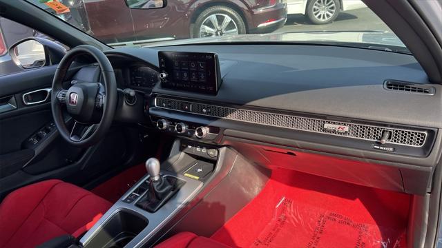 Photo of 2025 Black Honda Civic Type R