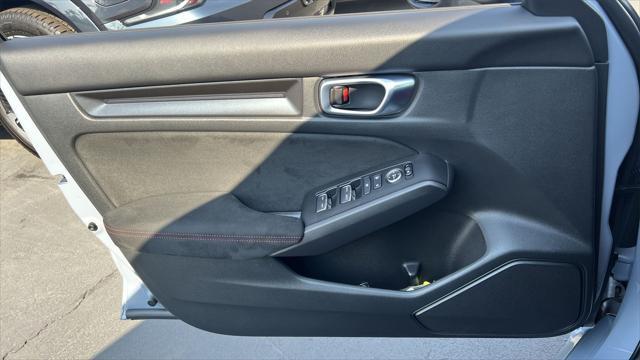 Photo of 2025 Black Honda Civic Type R