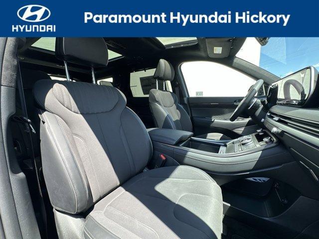 Photo of 2025 Abyss Black Pearl Hyundai PALISADE