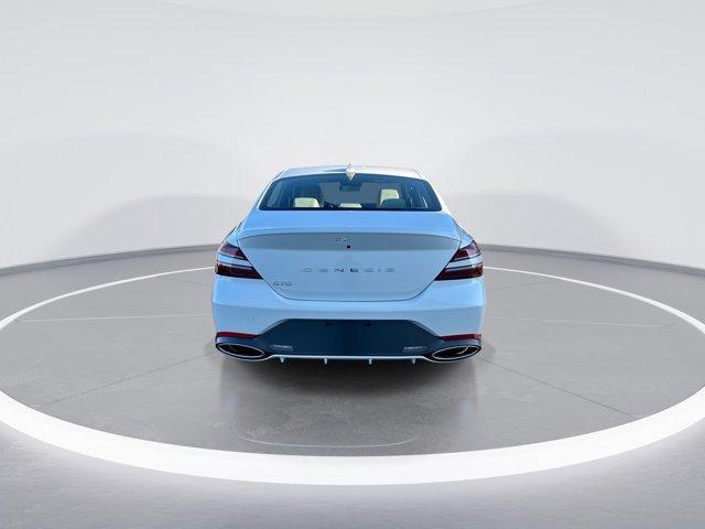 Photo of 2025 Uyuni White Genesis G70