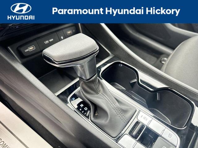 Photo of 2023 Phantom Black Hyundai TUCSON