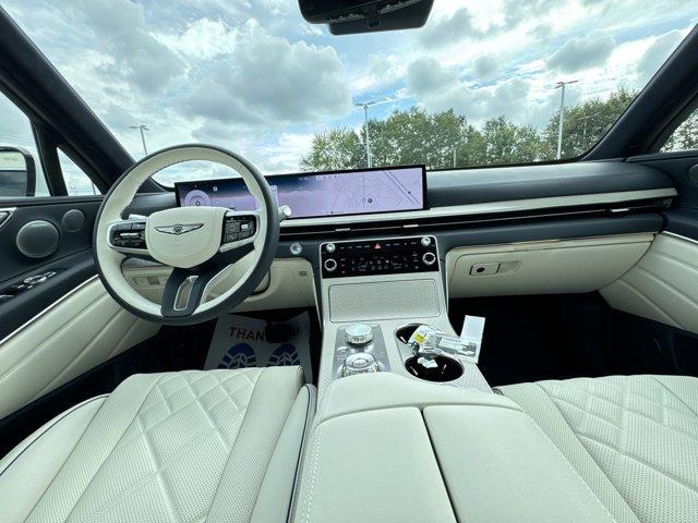 Photo of 2025 Uyuni White Genesis GV80