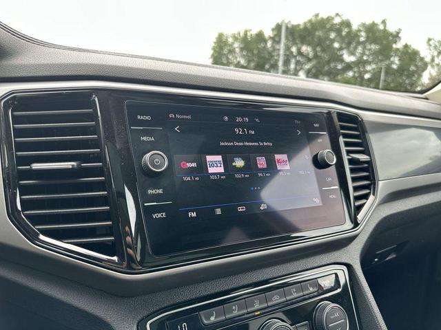 Photo of 2021 Aurora Red Metallic Volkswagen Atlas