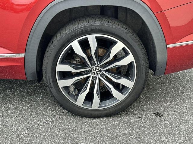 Photo of 2021 Aurora Red Metallic Volkswagen Atlas
