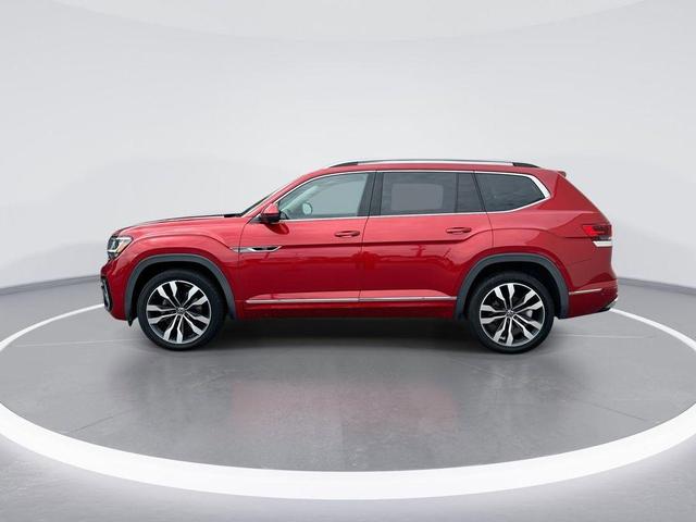 Photo of 2021 Aurora Red Metallic Volkswagen Atlas