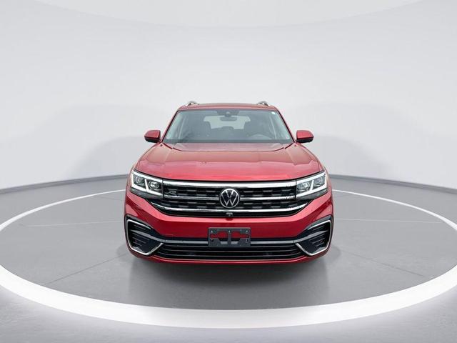 Photo of 2021 Aurora Red Metallic Volkswagen Atlas