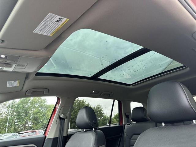 Photo of 2021 Aurora Red Metallic Volkswagen Atlas