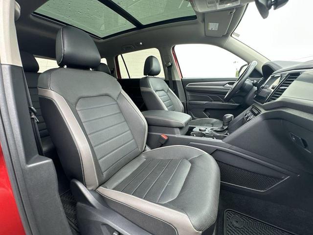 Photo of 2021 Aurora Red Metallic Volkswagen Atlas
