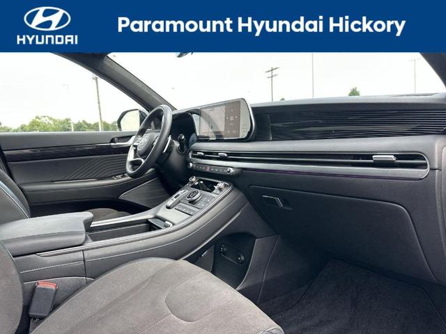 Photo of 2025 Abyss Black Pearl Hyundai PALISADE
