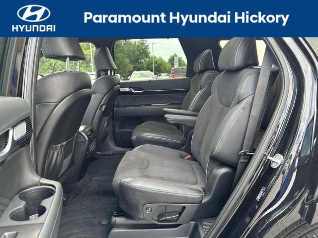 Photo of 2025 Abyss Black Pearl Hyundai PALISADE