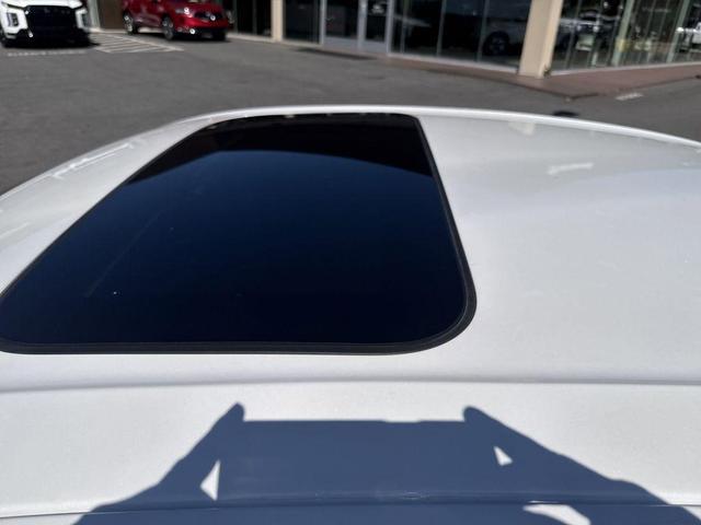 Photo of 2022 Gray Acura TLX