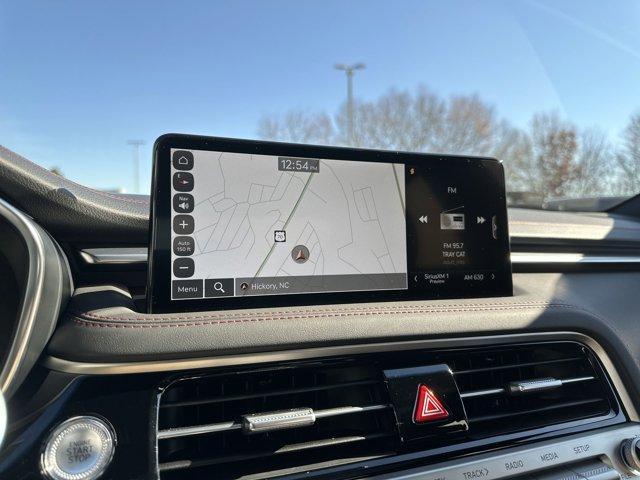 Photo of 2025 Vik Black Genesis G70