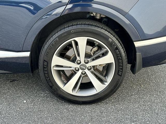 Photo of 2021 Adriatic Blue Genesis GV80