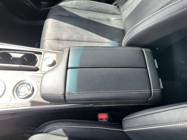 Photo of 2021 Adriatic Blue Genesis GV80