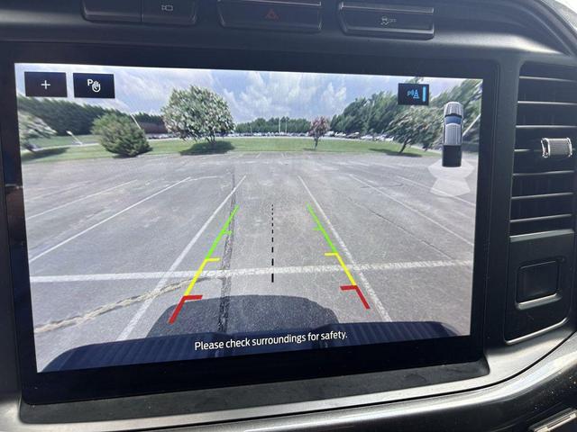 Photo of 2022 Oxford White Ford F-150