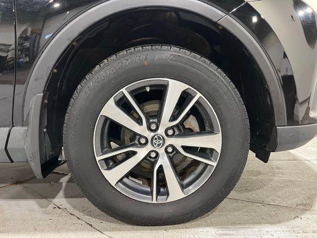 Photo of 2017 Black Toyota RAV4