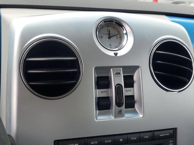 Photo of 2009 Surf Blue Pearl Chrysler PT Cruiser