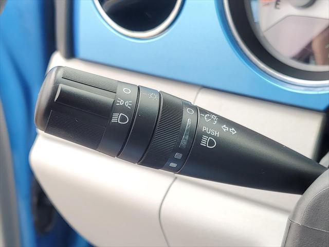 Photo of 2009 Surf Blue Pearl Chrysler PT Cruiser