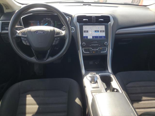 Photo of 2020 Oxford White Ford Fusion