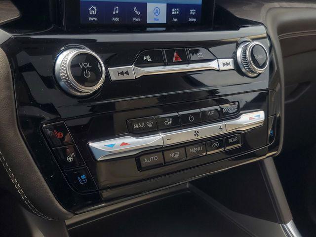 Photo of 2022 Burgundy Ford Explorer