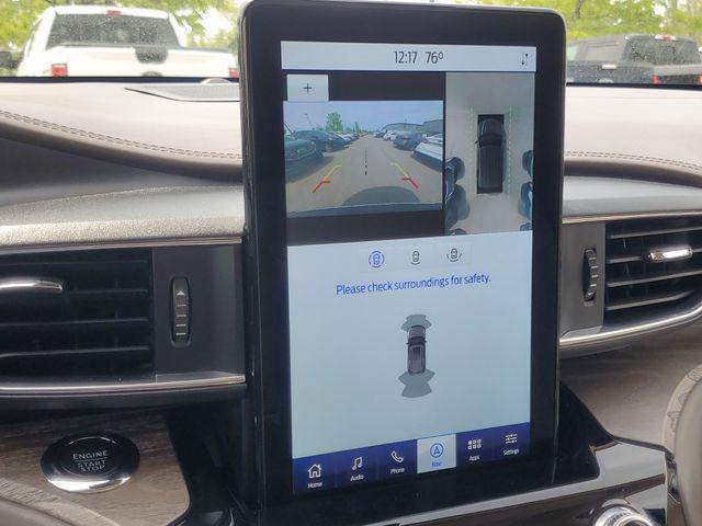 Photo of 2022 Burgundy Ford Explorer