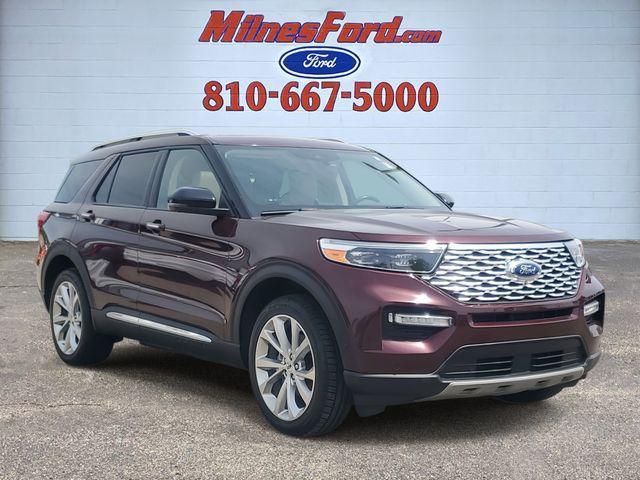 Photo of 2022 Burgundy Ford Explorer