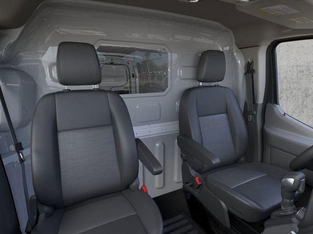 Photo of 2025 Oxford White Ford Transit-250