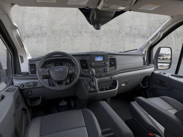 Photo of 2025 Oxford White Ford Transit-250