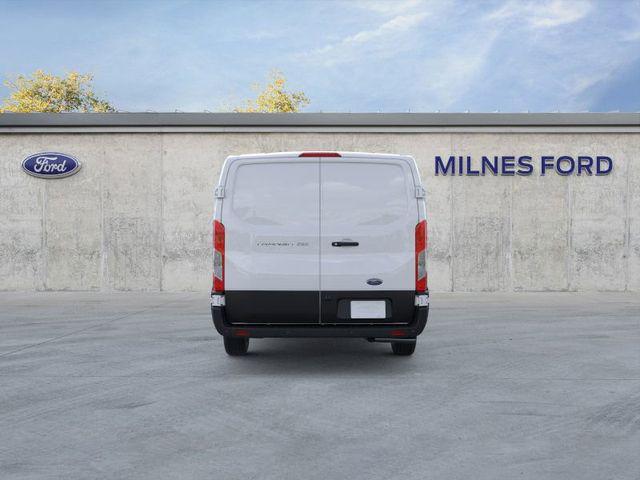 Photo of 2025 Oxford White Ford Transit-250