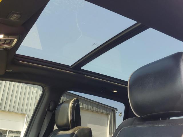 Photo of 2019 Ivory White Tri-Coat Pearlcoat RAM 1500