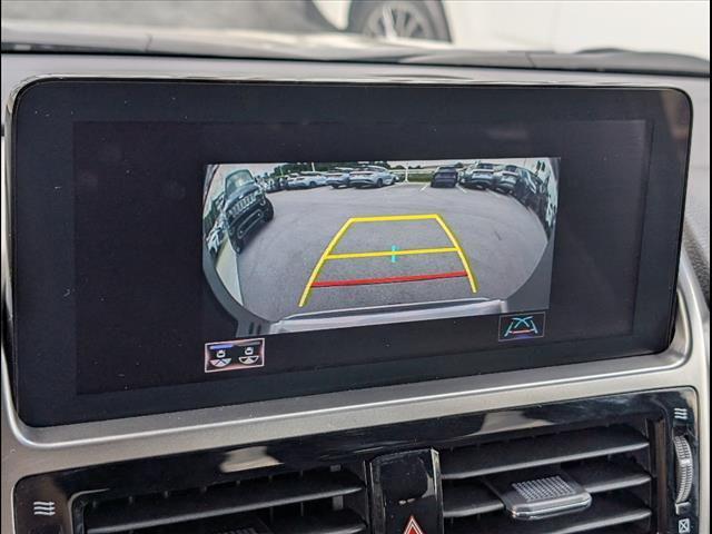 Photo of 2023 Atomic Silver Lexus GX 460