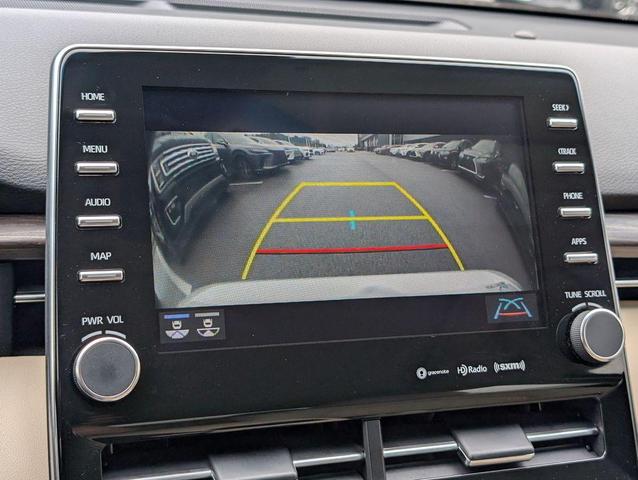 Photo of 2021 Wind Chill Pearl Toyota Avalon Hybrid