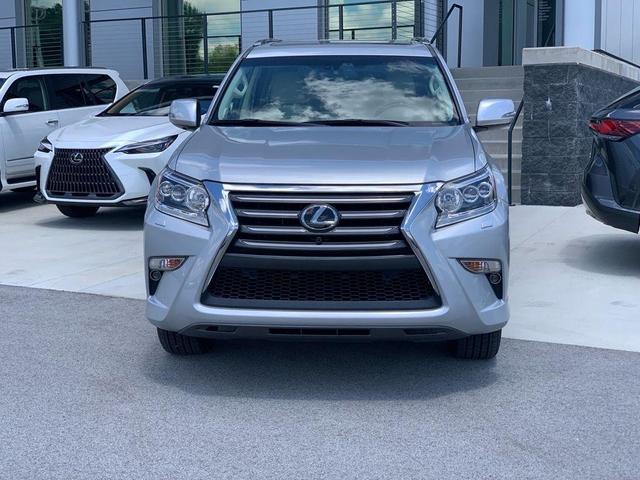 Photo of 2019 Silver Lining Metallic Lexus GX 460