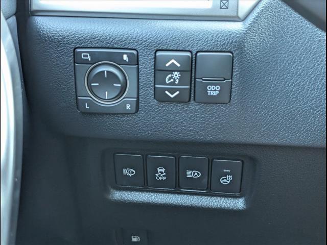 Photo of 2022 Atomic Silver Lexus GX 460