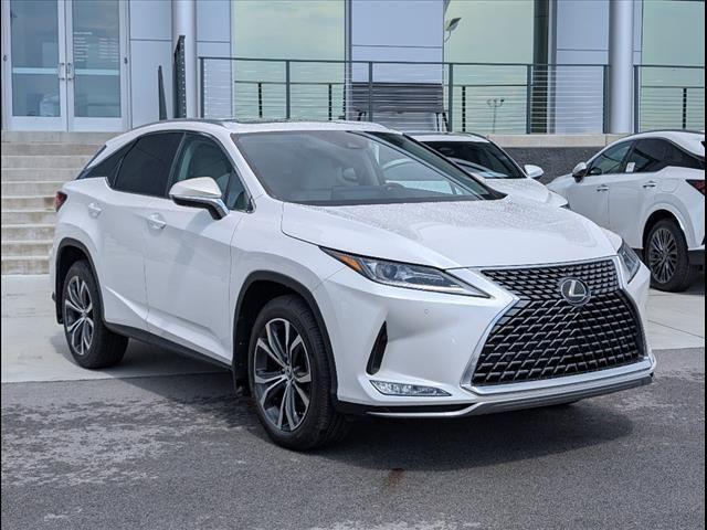 Photo of 2022 Eminent White Pearl Lexus RX 350
