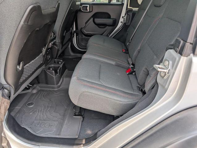 Photo of 2024 Silver Zynith Clearcoat Jeep Wrangler