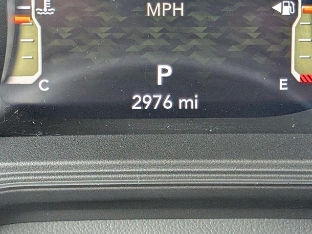 Photo of 2024 Silver Zynith Clearcoat Jeep Wrangler