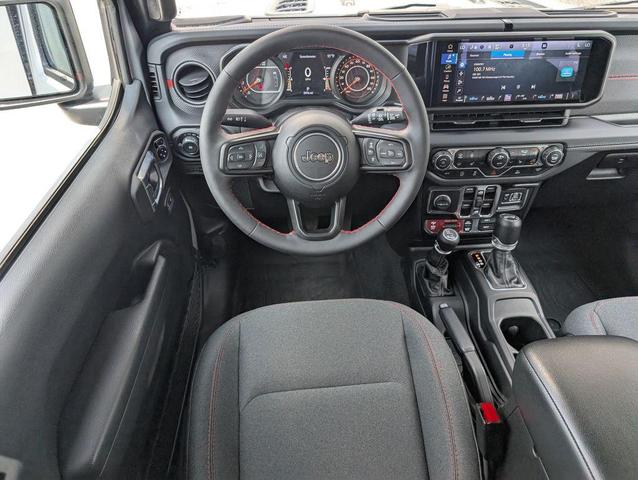 Photo of 2024 Silver Zynith Clearcoat Jeep Wrangler