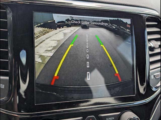 Photo of 2020 Diamond Black Crystal Pearlcoat Jeep Grand Cherokee