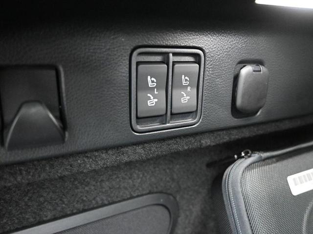 Photo of 2024 Eminent White Pearl Lexus RX 350