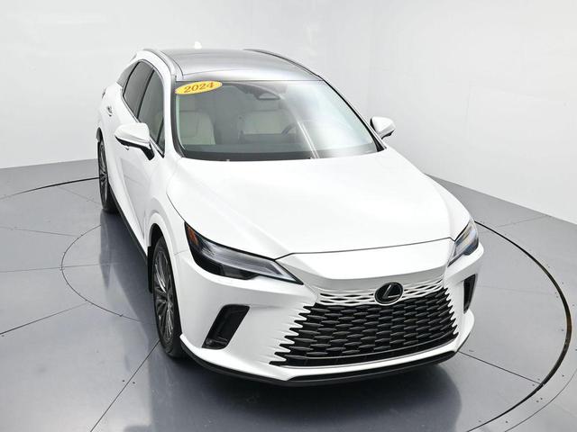 Photo of 2024 Eminent White Pearl Lexus RX 350