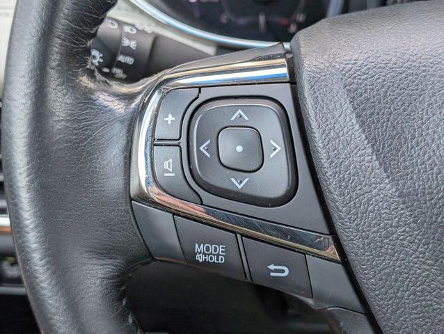 Photo of 2016 Magnetic Gray Metallic Toyota Avalon Hybrid