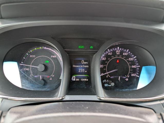 Photo of 2016 Magnetic Gray Metallic Toyota Avalon Hybrid